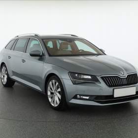 Fotka k inzerátu Škoda Superb 2.0 TSI / 19256082