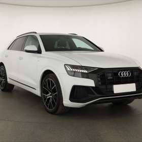 Fotka k inzerátu Audi Q8 50 TDI / 19256099