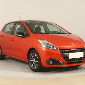 Fotka k inzerátu Peugeot 208 1.2 PureTech / 19256252