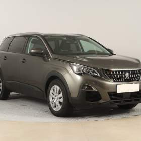 Fotka k inzerátu Peugeot 5008 PureTech 130 / 19257796