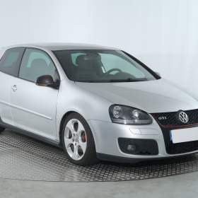 Fotka k inzerátu Volkswagen Golf 2.0 GTI / 19260052