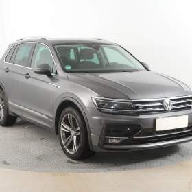 Fotka k inzerátu Volkswagen Tiguan 1.5 TSI / 19260661