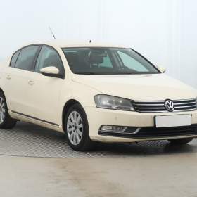 Fotka k inzerátu Volkswagen Passat 2.0 TDI / 19261338