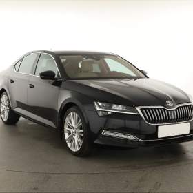 Fotka k inzerátu Škoda Superb 2.0 TSI / 19261359