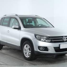 Fotka k inzerátu Volkswagen Tiguan 2.0 TDI / 19267307