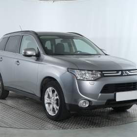 Fotka k inzerátu Mitsubishi Outlander 2.2 DI- D / 19267833