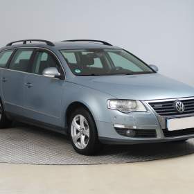 Fotka k inzerátu Volkswagen Passat 2.0 TDI / 19269411