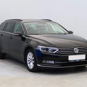 Fotka k inzerátu Volkswagen Passat 2.0 TDI / 19269464