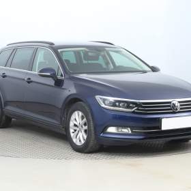 Fotka k inzerátu Volkswagen Passat 1.6 TDI / 19273172