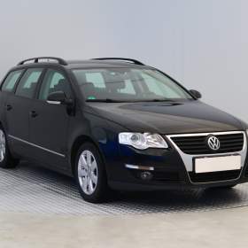 Fotka k inzerátu Volkswagen Passat 2.0 TDI / 19275301