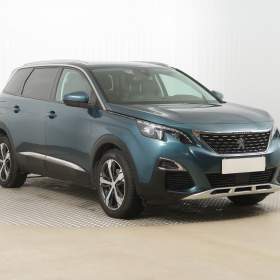 Fotka k inzerátu Peugeot 5008 PureTech 180 / 19275813