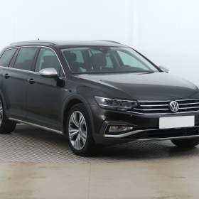 Fotka k inzerátu Volkswagen Passat 2.0 TDI / 19281473