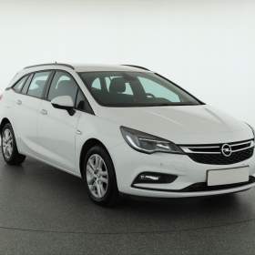 Fotka k inzerátu Opel Astra 1.6 CDTI / 19285491