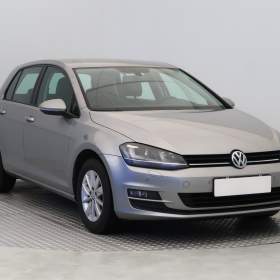 Fotka k inzerátu Volkswagen Golf 1.2 TSI / 19296489