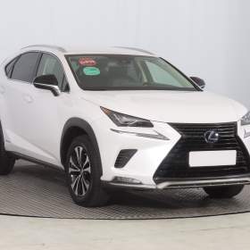 Fotka k inzerátu Lexus NX 300h / 19297845