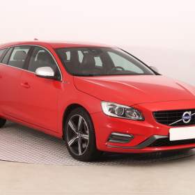 Volvo V60 D6 Plug- in Hybrid / 19298302