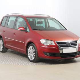 Fotka k inzerátu Volkswagen Touran 2.0 TDI / 19299595