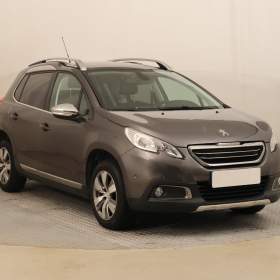 Fotka k inzerátu Peugeot 2008 1.2 PureTech / 19299991