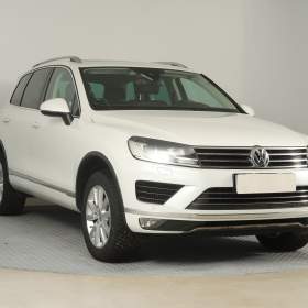 Fotka k inzerátu Volkswagen Touareg 3.0 TDI / 19300085