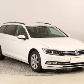 Fotka k inzerátu Volkswagen Passat 2.0 TDI / 19300093