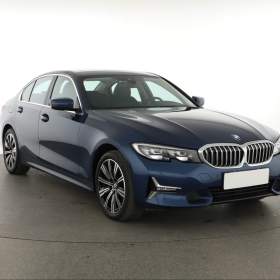 Fotka k inzerátu BMW Řada 3 320 d xDrive / 19300408