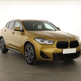 Fotka k inzerátu BMW X2 sDrive18i / 19300819