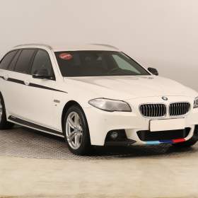 Fotka k inzerátu BMW Řada 5 530d xDrive / 19301117