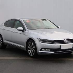 Fotka k inzerátu Volkswagen Passat 2.0 BiTDI / 19301297