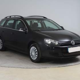 Fotka k inzerátu Volkswagen Golf 1.6 TDI / 19301305