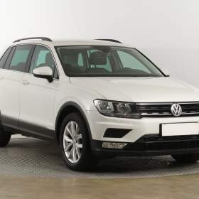 Fotka k inzerátu Volkswagen Tiguan 2.0 TSI / 19301307