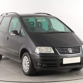 Fotka k inzerátu Volkswagen Sharan 1.9 TDI / 19302430