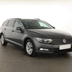 Fotka k inzerátu Volkswagen Passat 2.0 TDI / 19302477