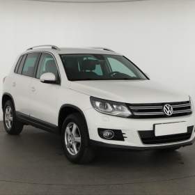 Fotka k inzerátu Volkswagen Tiguan 2.0 TSI / 19303554