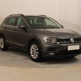 Fotka k inzerátu Volkswagen Tiguan 1.5 TSI / 19303843