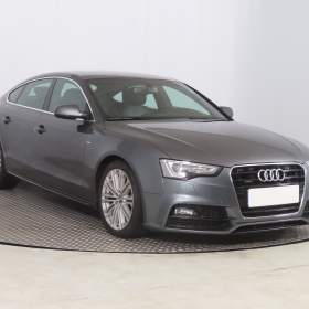 Audi A5 2.0 TDI / 19312996
