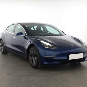 Tesla Model 3 Long Range 4WD 76kWh / 19334176