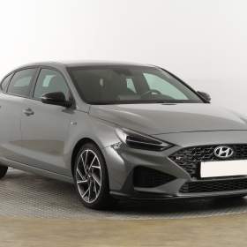 Hyundai i30 Fastback 1.5 T- GDI MHEV / 19334180