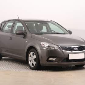 Kia Ceed 1.4 CVVT / 19343098