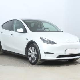 Tesla Model Y Long Range AWD 72kWh / 19346212