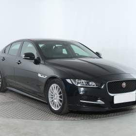 Jaguar XE E- Performance / 19352883