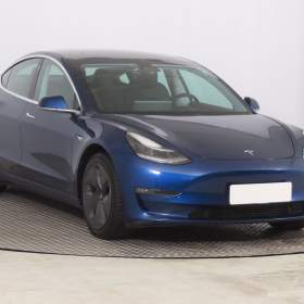 Tesla Model 3 Long Range 4WD 73kWh / 19362296