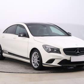 Mercedes- Benz CLA 180 / 19367527