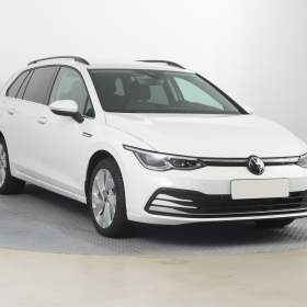 Volkswagen Golf 1.5 eTSI / 19402561