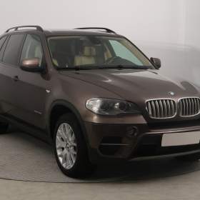 BMW X5 xDrive40d / 19410715