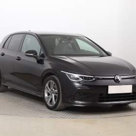 Volkswagen Golf 1.5 eTSI / 19423542