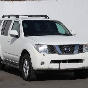 Nissan Pathfinder 2.5 dCi / 19423654