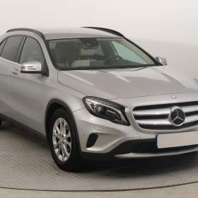 Mercedes- Benz GLA GLA 250 4MATIC / 19424504