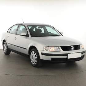 Volkswagen Passat 1.9 TDI / 19432875