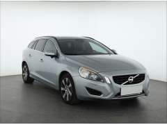 Fotka k inzerátu Volvo V60 D6 Plug- in Hybrid / 19073249