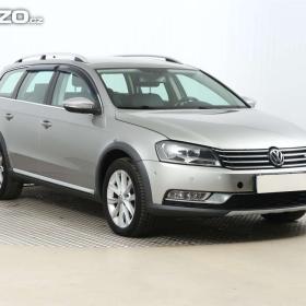 Fotka k inzerátu Volkswagen Passat 2.0 TDI / 19125770